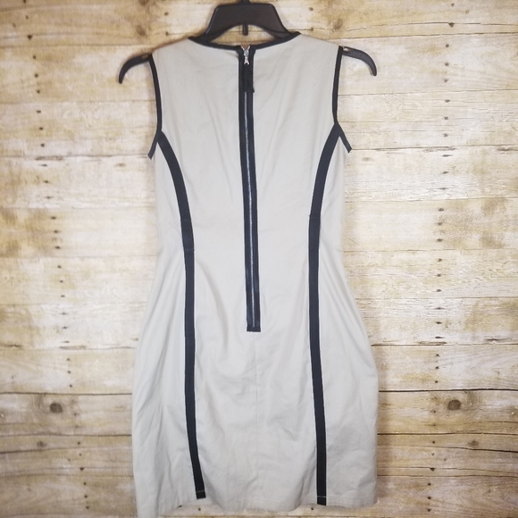 Dolce & Gabbana Khaki Sleeveless Dress - Picture 2 of 8